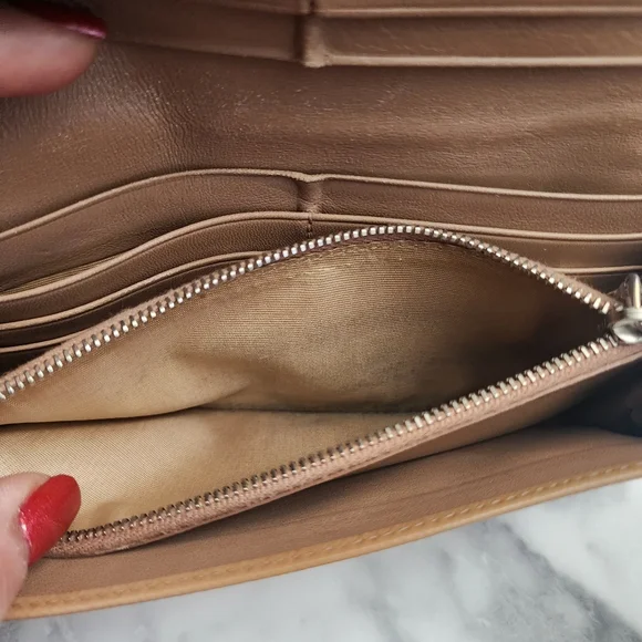 Authentic PRADA Saffiano Patent Leather Vernice Crystal Studded Flap Long Wallet - Picture 9 of 11